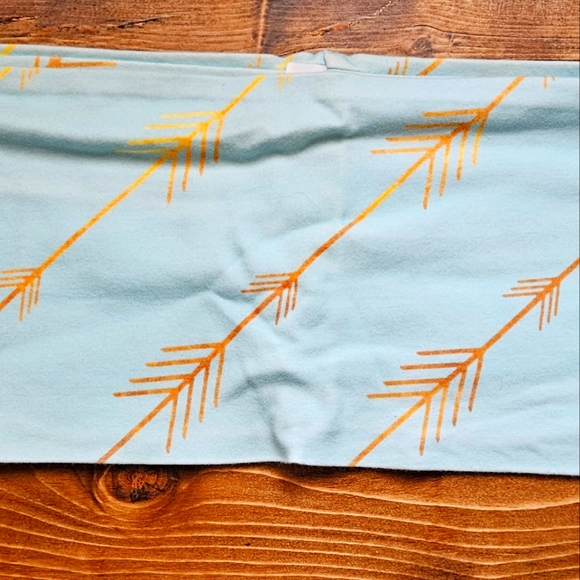 Infinity Scarf - Picture 3 of 3